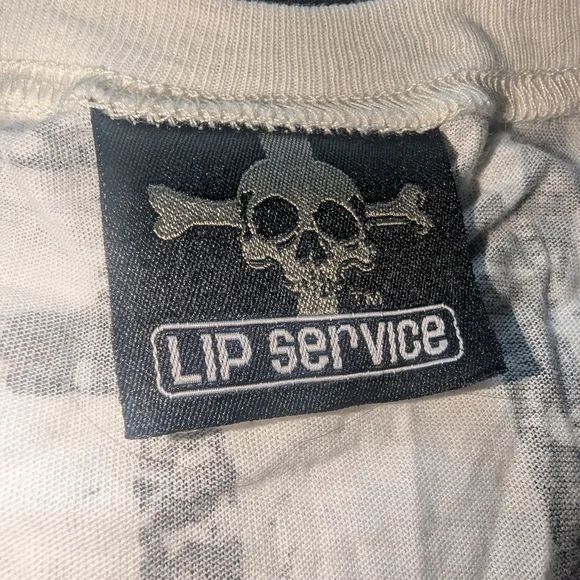 Lip Service White Graphic Prey For Rock N Roll Baby Tee Y2K - Picture 5 of 8